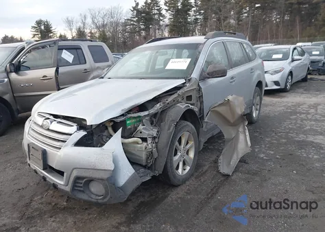 2014 Subaru Outback 2.5I from USA, damaged, VIN 4S4BRBAC7E3302390